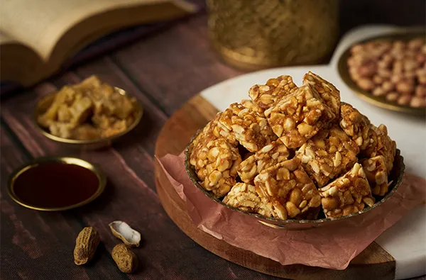 classic groundnut chikki bites